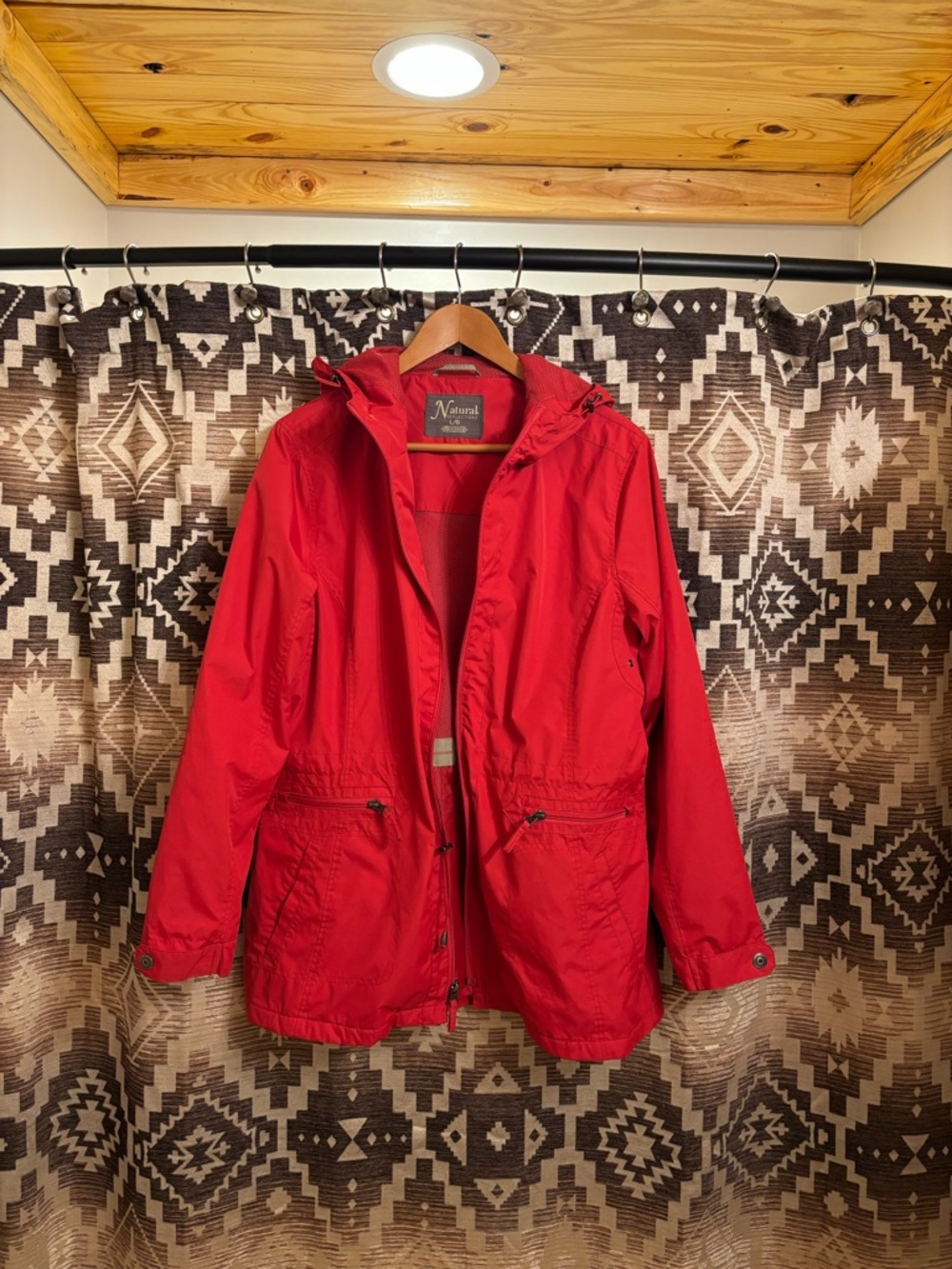 Natural Reflections Womens Red Hooded Rain Jacket, Size Large - Picture 2 of 13